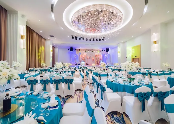 Khách sạn Paddington Bayview 5*