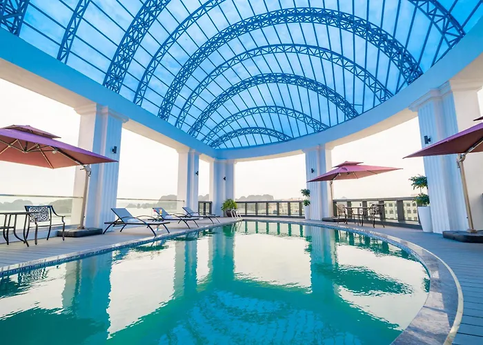 Paddington Bayview 5* Hạ Long