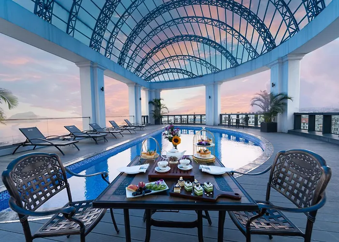 Khách sạn Paddington Bayview